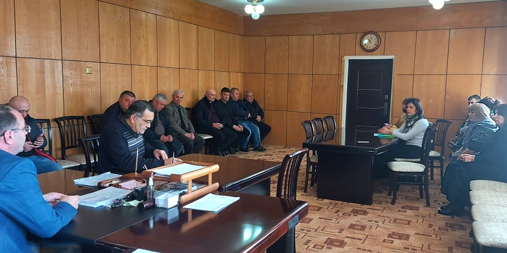 Прокурор Знаурского района Юрий Икаев провел встречу с главами сельских администраций Знаурского района